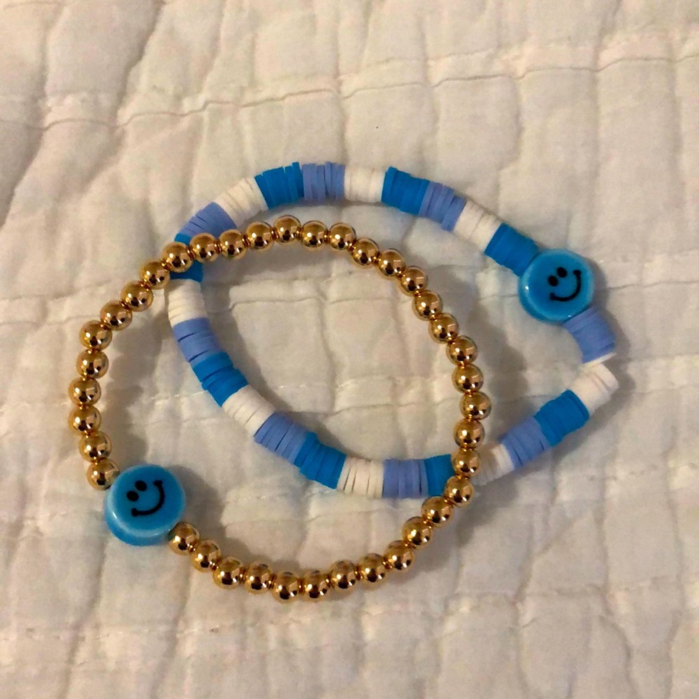Cute one size fits all bracelets for just 3 dollars!